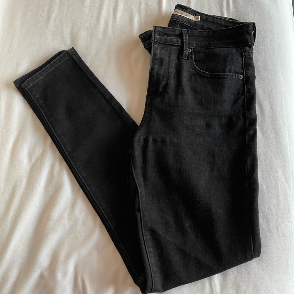 Levi 721 High Rise Skinny Jeans